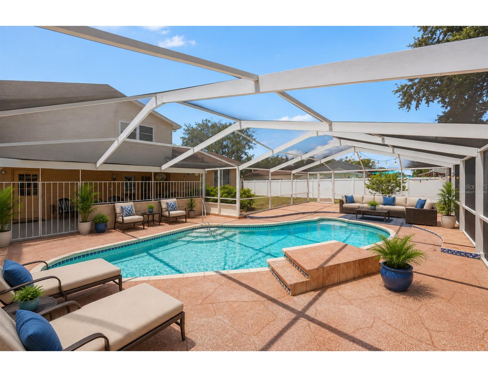 TWELVE OAKS VILLAGE UNIT 3 - Residential