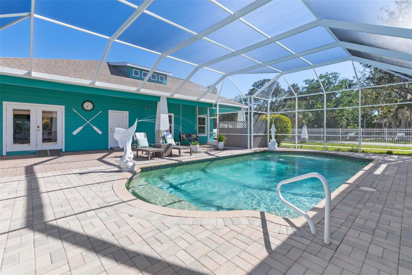SANCTUARY - Residential