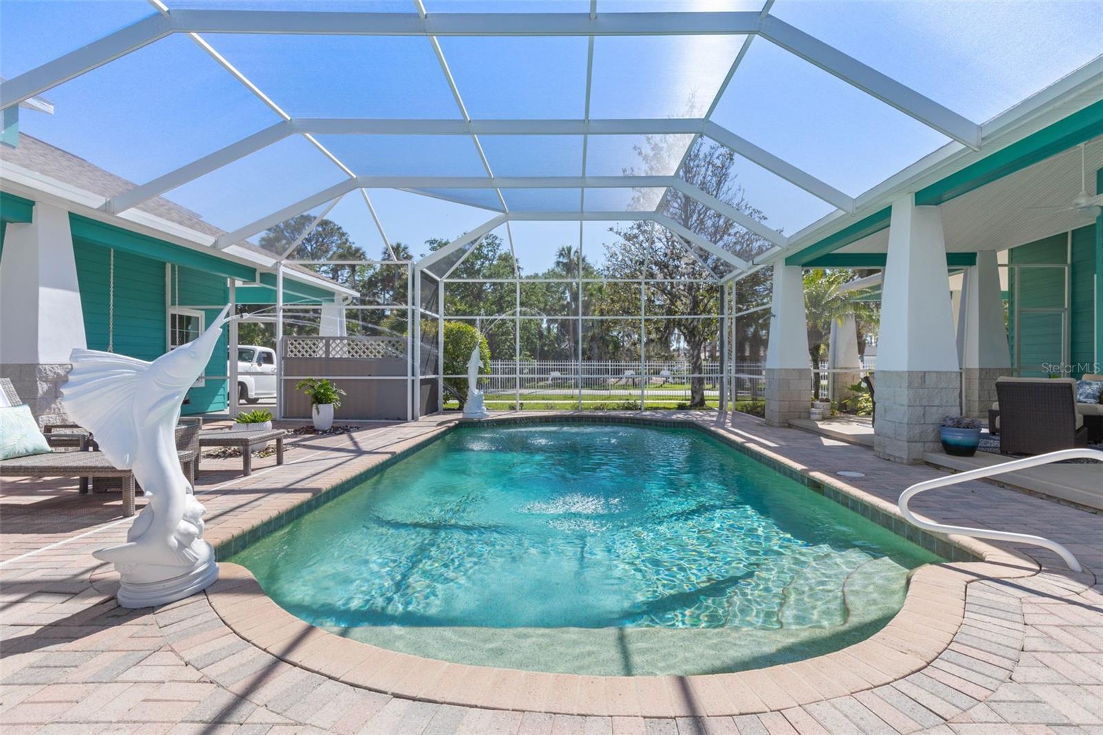 SANCTUARY - Residential