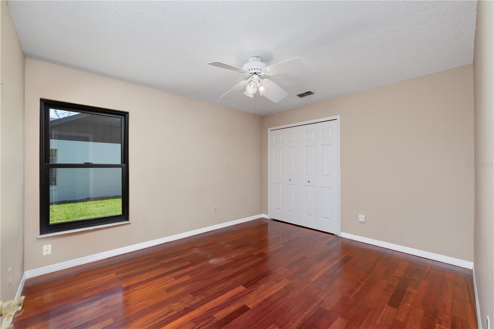 WILLOW RUN - Residential