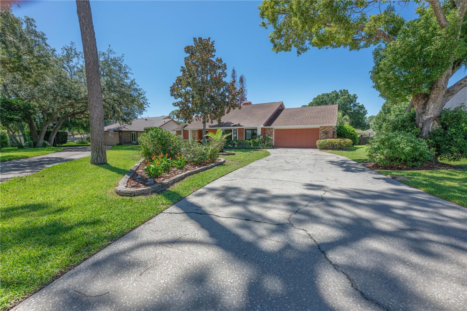 WILLOW RUN - Residential