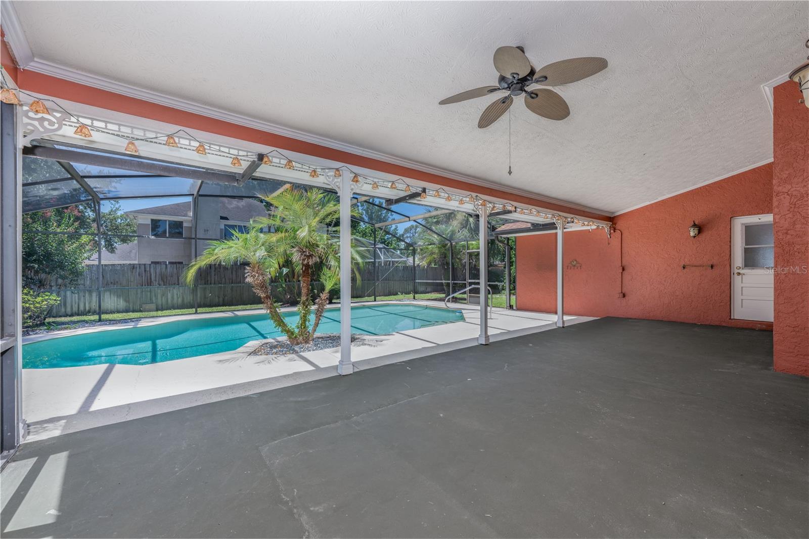 WILLOW RUN - Residential