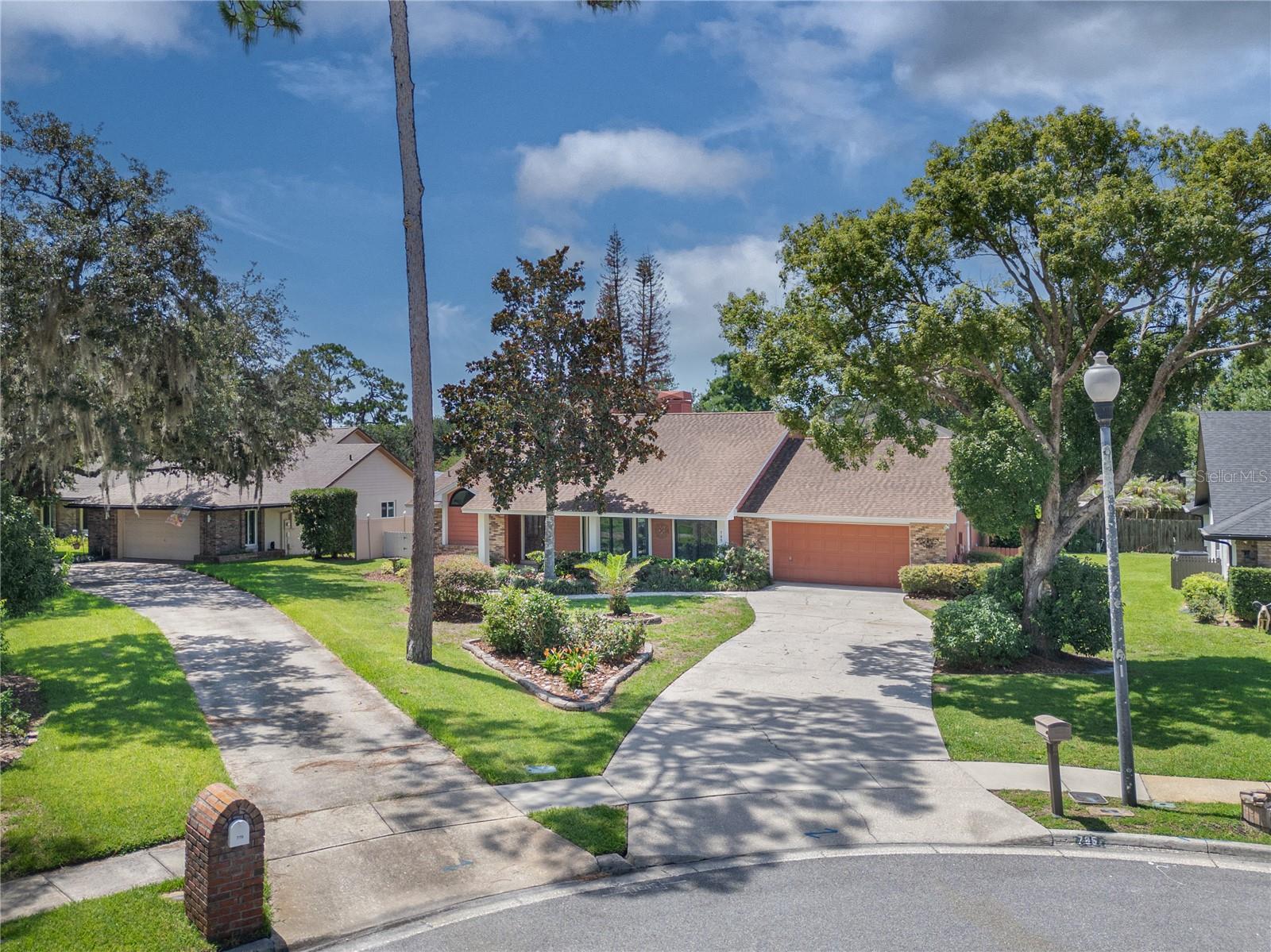 WILLOW RUN - Residential