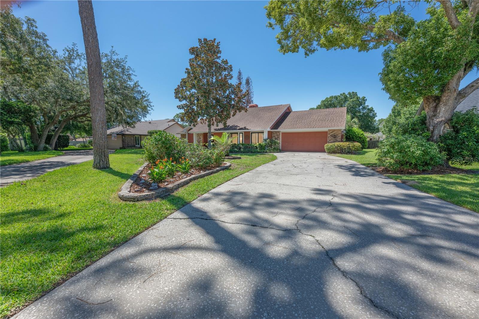 WILLOW RUN - Residential