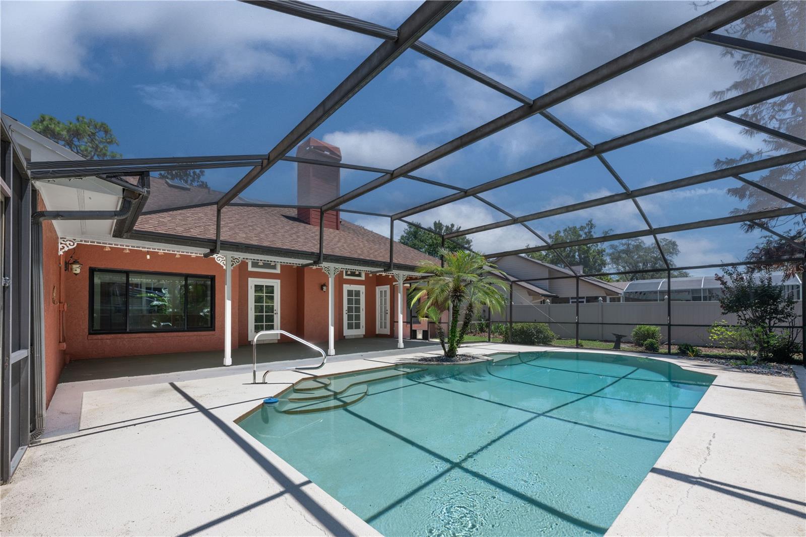 WILLOW RUN - Residential