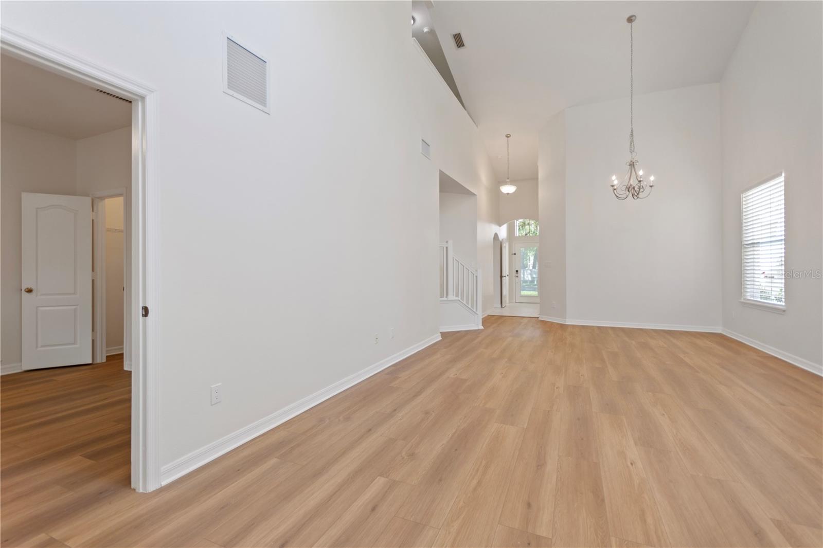 BILTMORE TOWNHOMES - Residential Lease