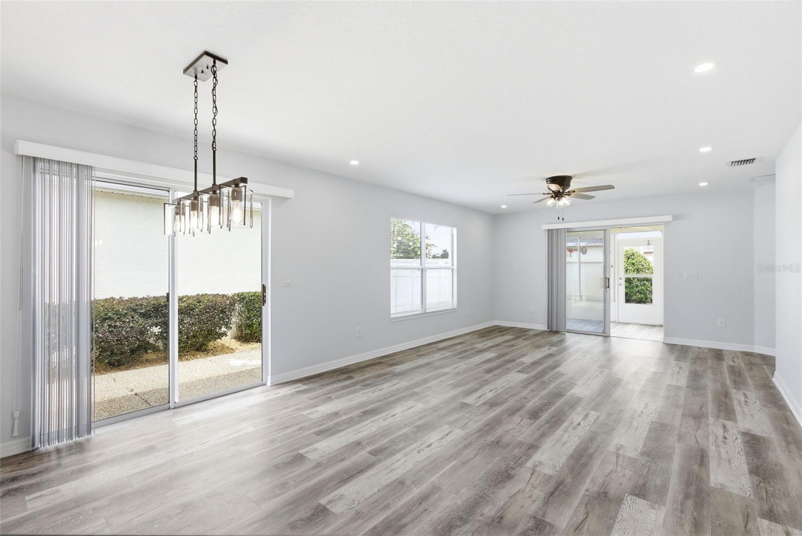 VILLAGES OF SUMTER RICHMOND VILLAS - Residential