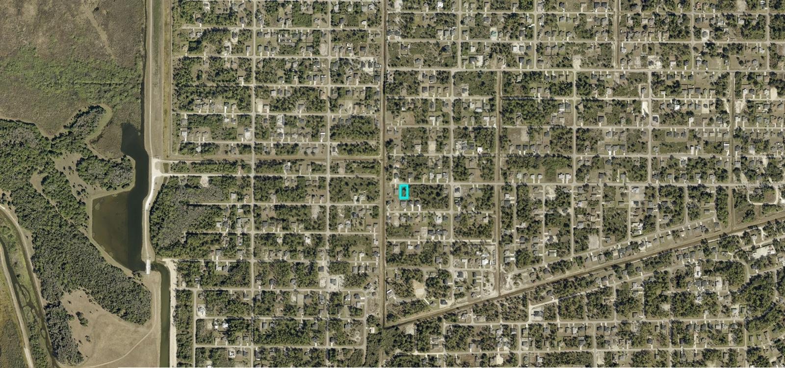 LEHIGH ACRES - Land