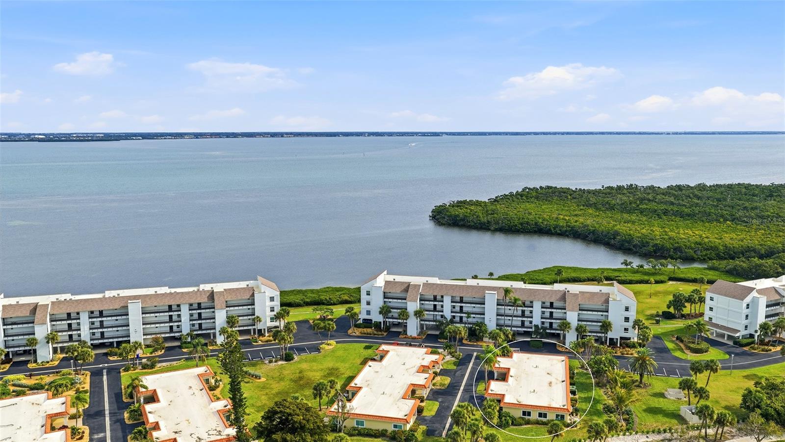 WINDWARD BAY AMD - Residential