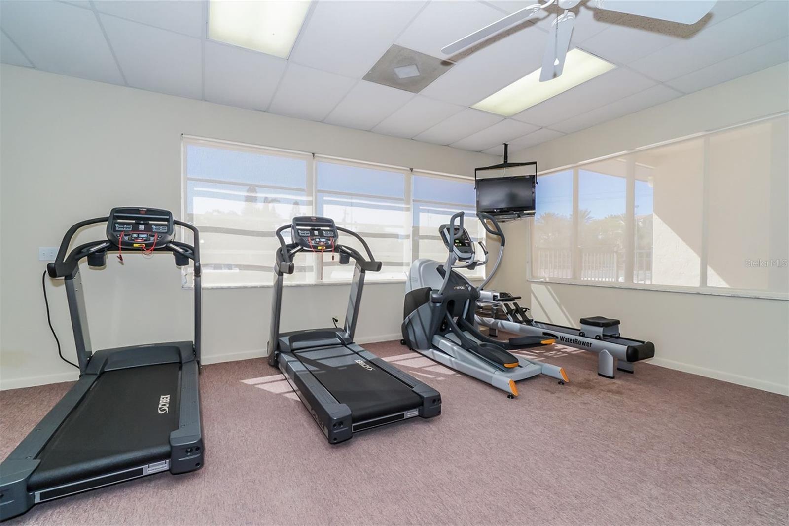 WINDWARD BAY AMD - Residential