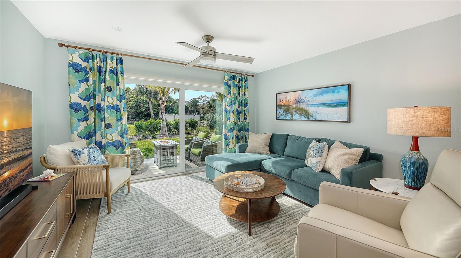 WINDWARD BAY AMD - Residential