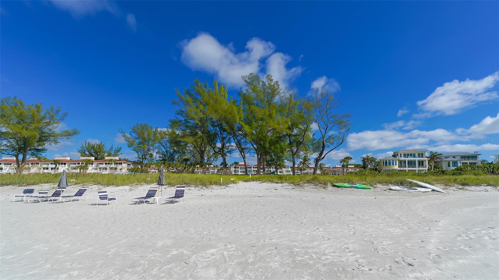 WINDWARD BAY AMD - Residential