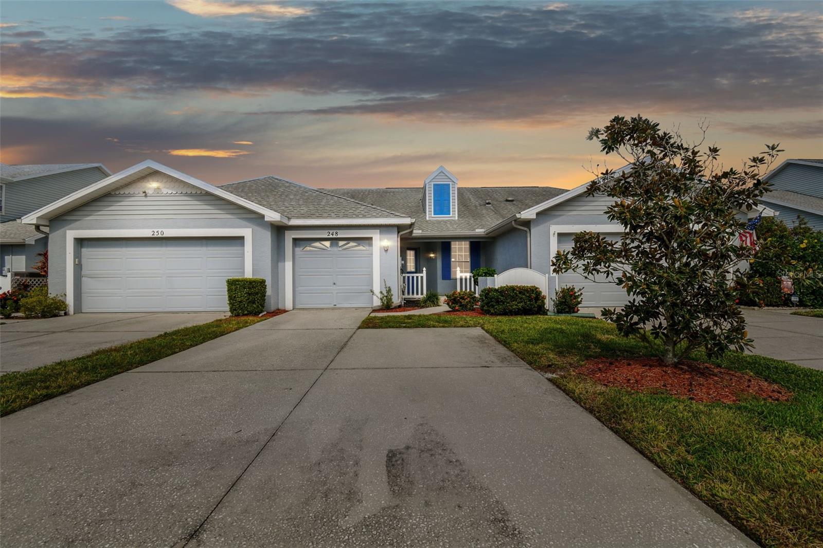 SUN KETCH TWNHMS AT CYPRESS LAKES - Residential