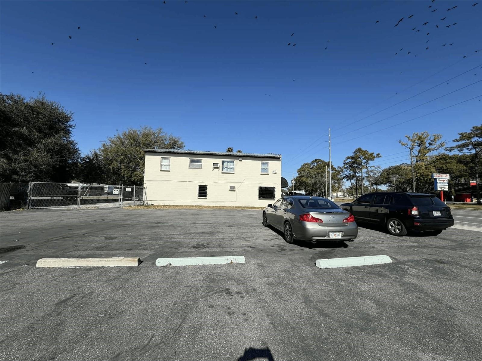 ANNANDALE PARK - Commercial Sale