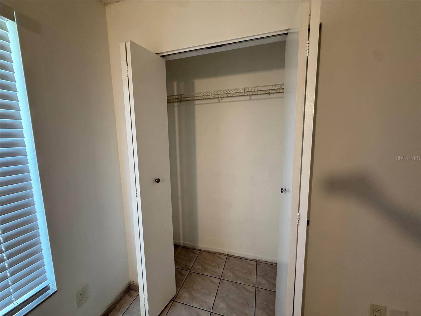 OASIS CONDO PH 01 - Residential Lease