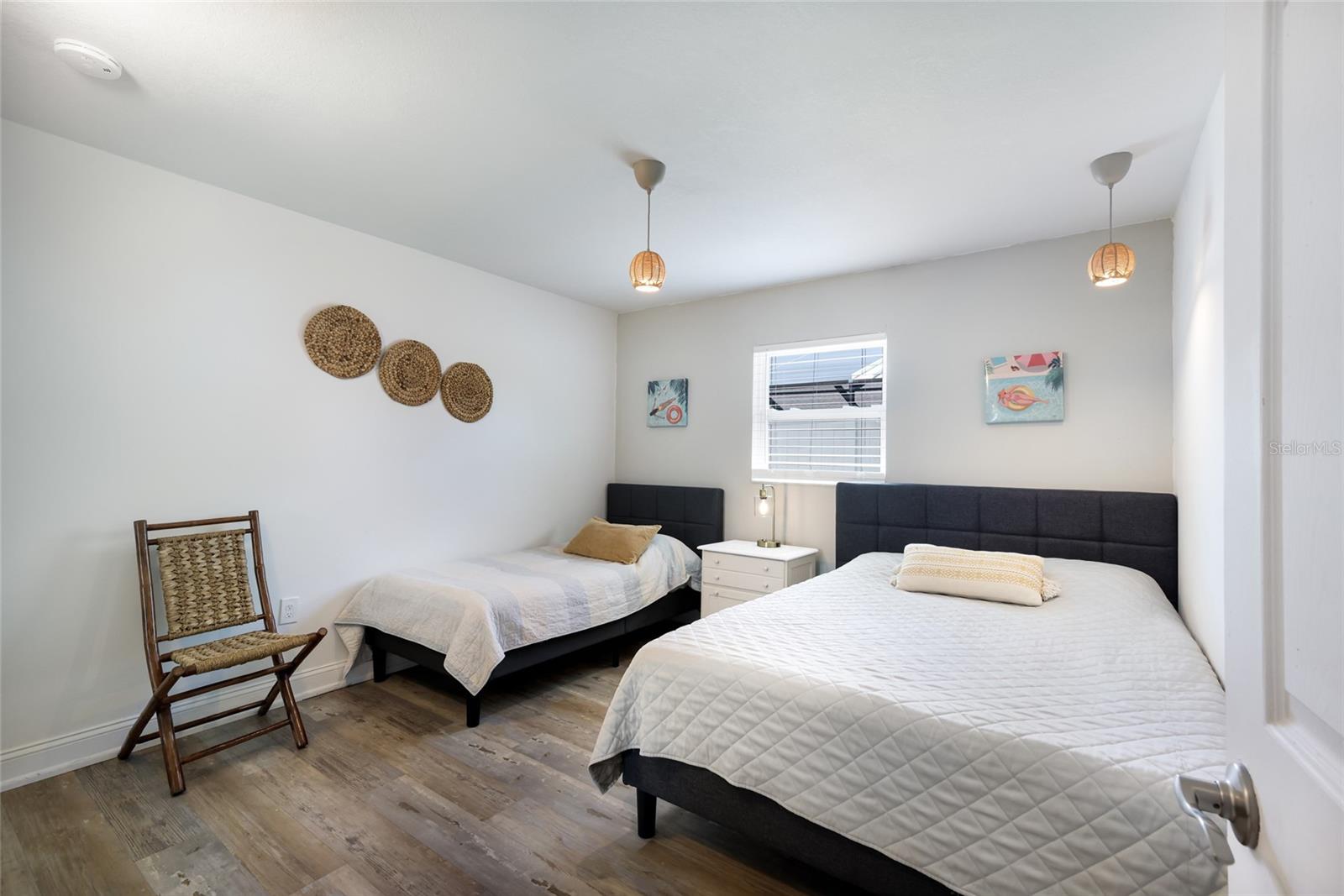 HARBOR WOODS - Residential