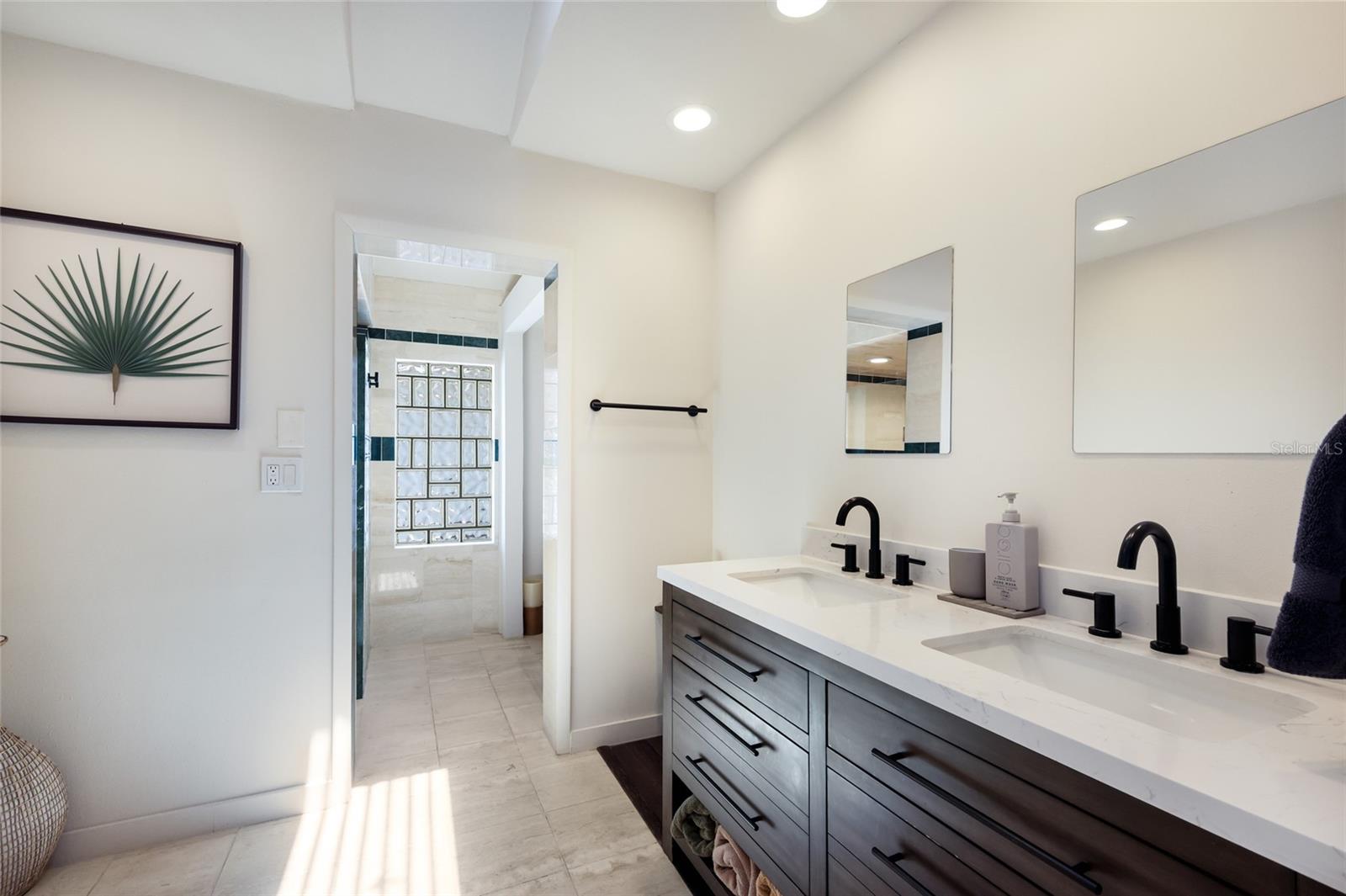 HARBOR WOODS - Residential