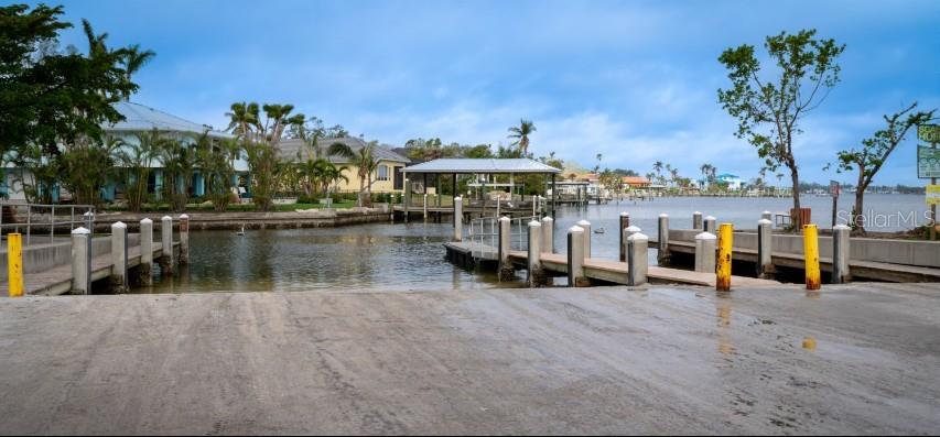 HARBOR WOODS - Residential