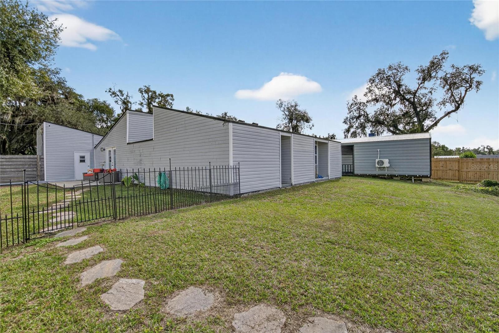 MATHEWS ADD TO SEFFNER - Residential
