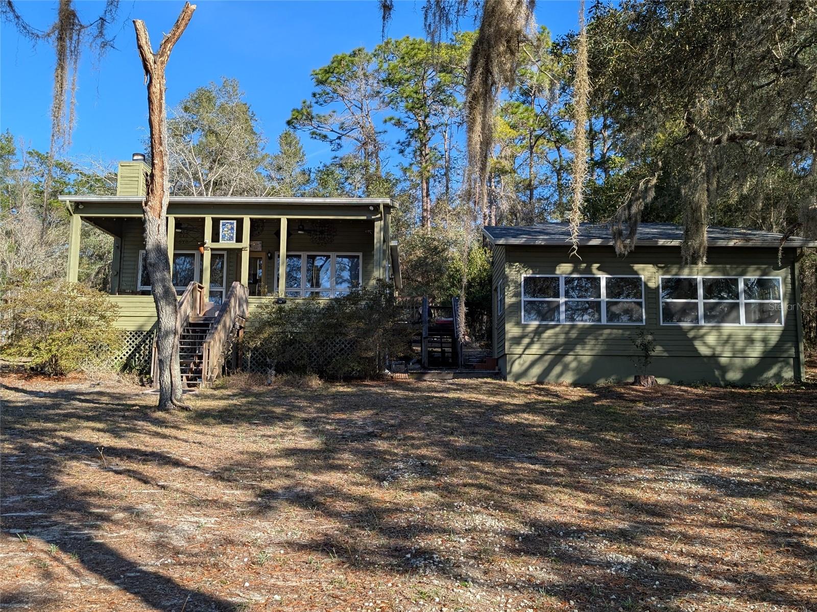 GOVT LEASE LT ROUND LAKE - Residential