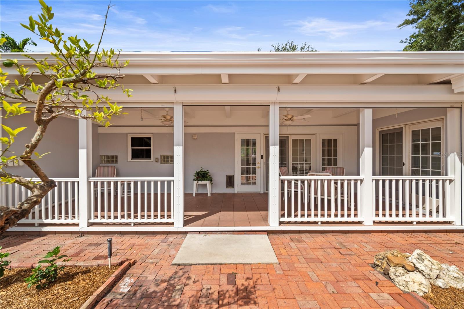 EAGLE CREST - Residential