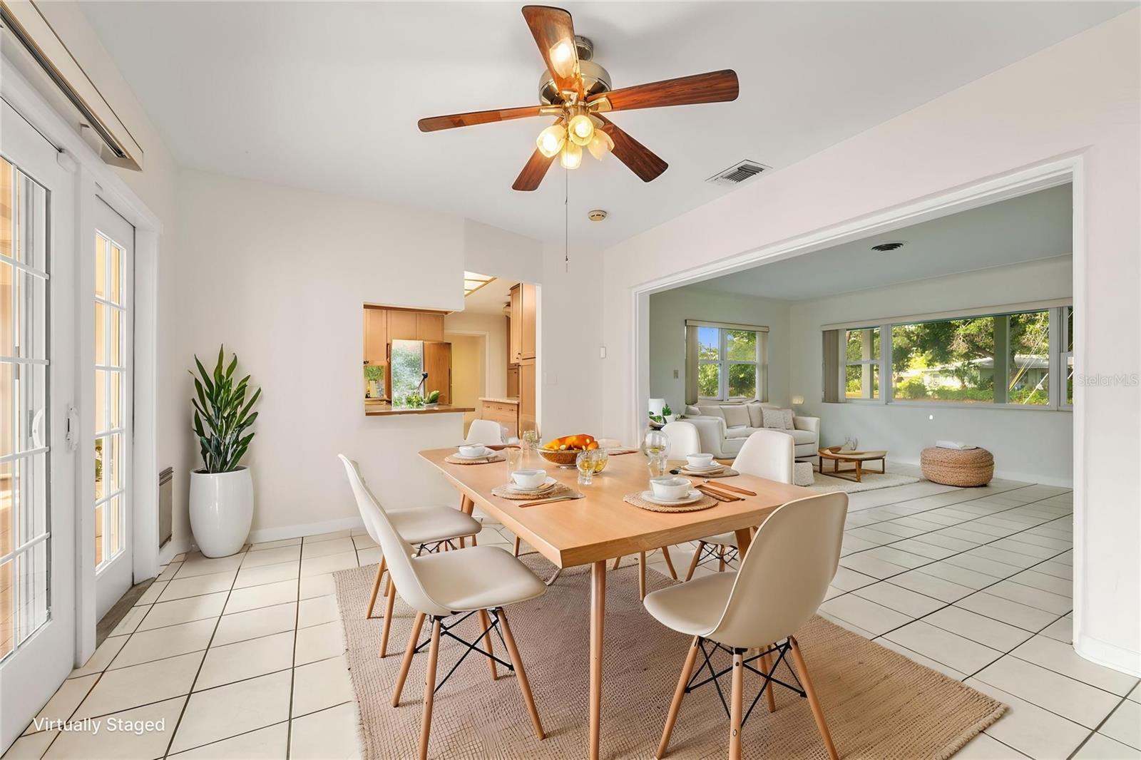 EAGLE CREST - Residential