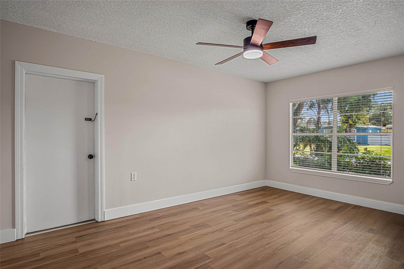 CANNOVA PARK SEC B - Residential