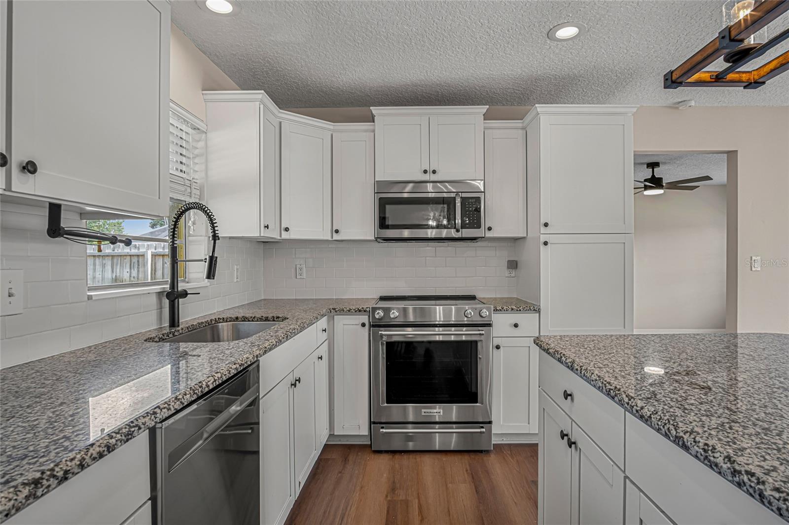 CANNOVA PARK SEC B - Residential