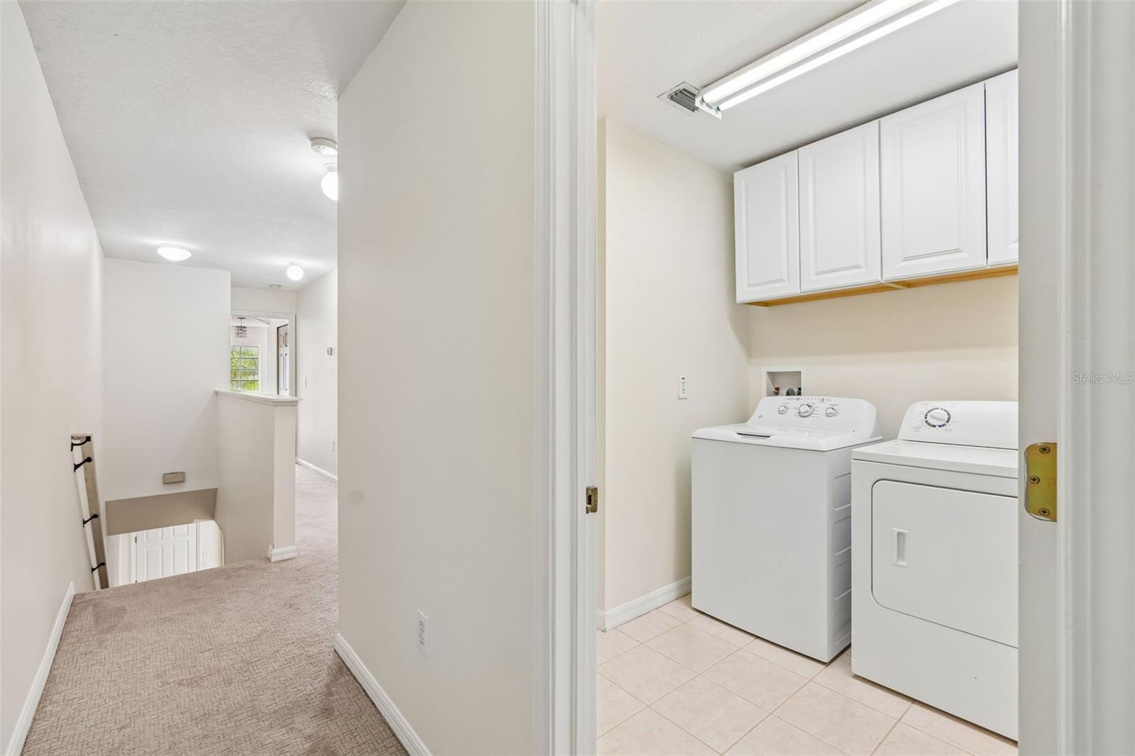NASSAU POINTE TOWNHOMES AT HERITAGE ISLE - Residential