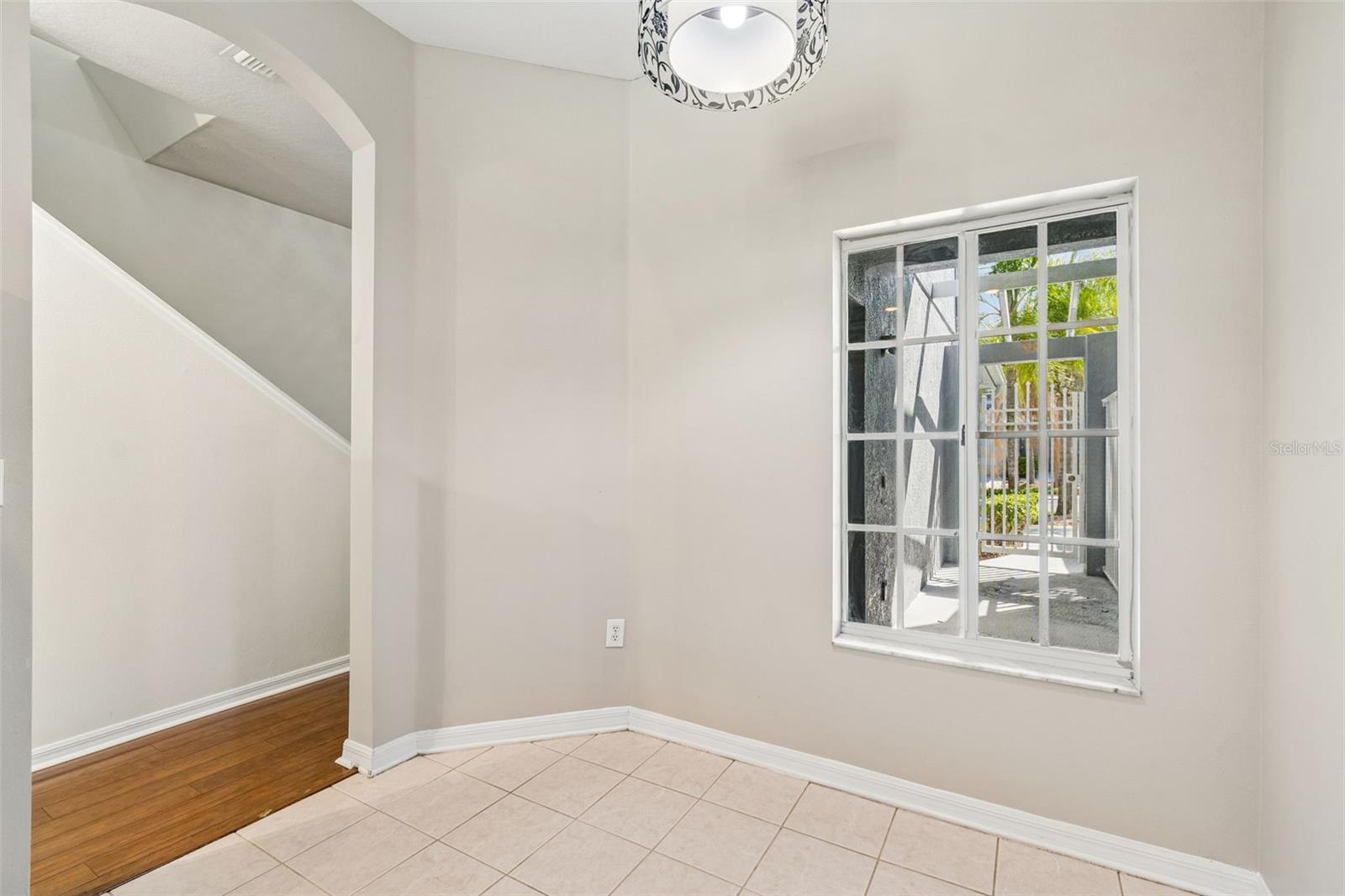 NASSAU POINTE TOWNHOMES AT HERITAGE ISLE - Residential