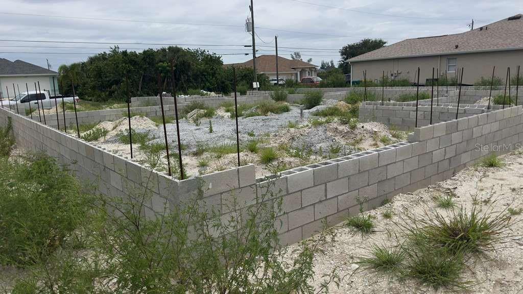 PORT CHARLOTTE SEC 082 - Land