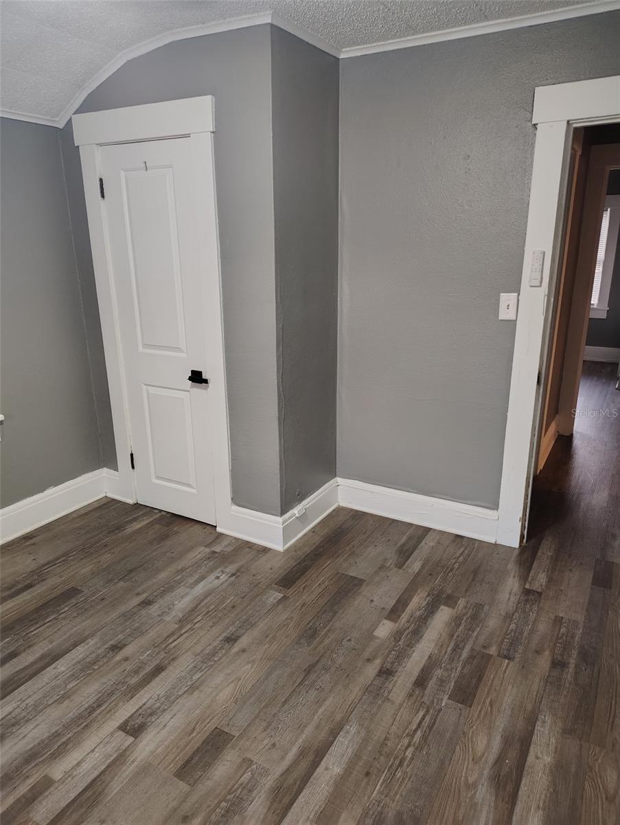DIXIELAND REV - Residential Lease