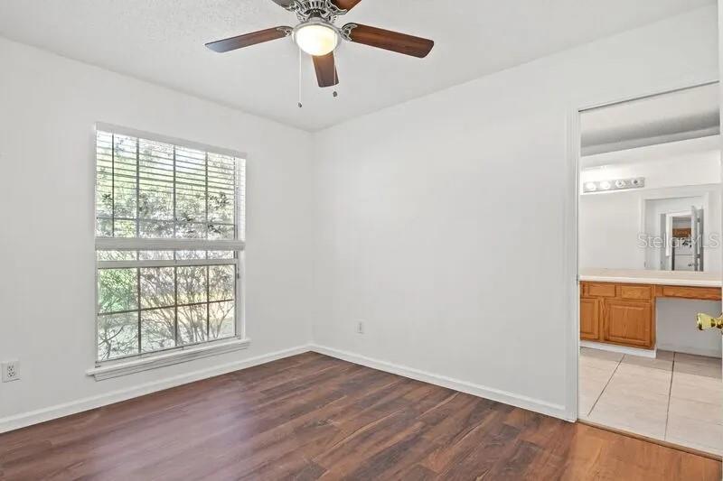 05508 WINDSOR CHASE UNIT TWO - Residential