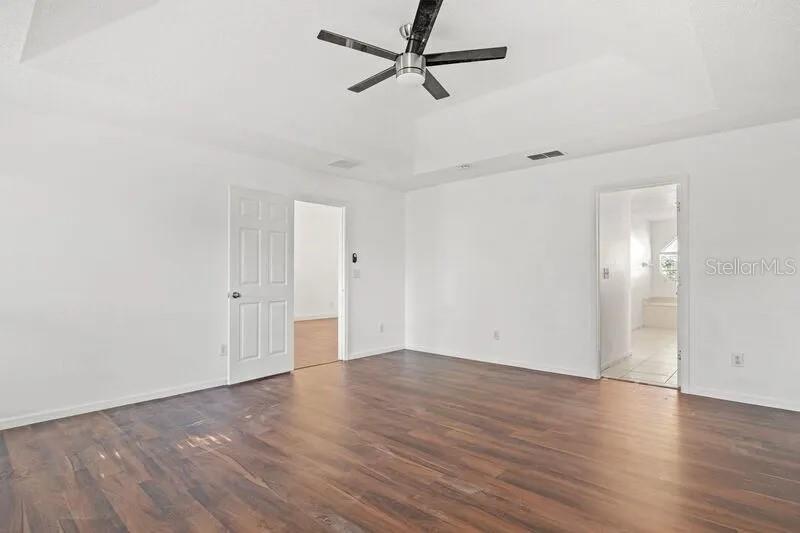 05508 WINDSOR CHASE UNIT TWO - Residential