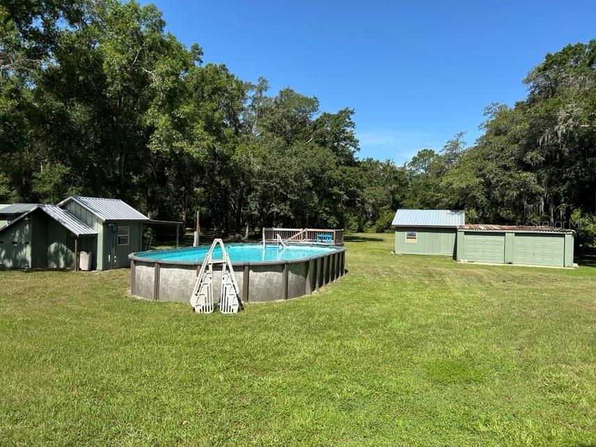 LEE ACRES - Residential