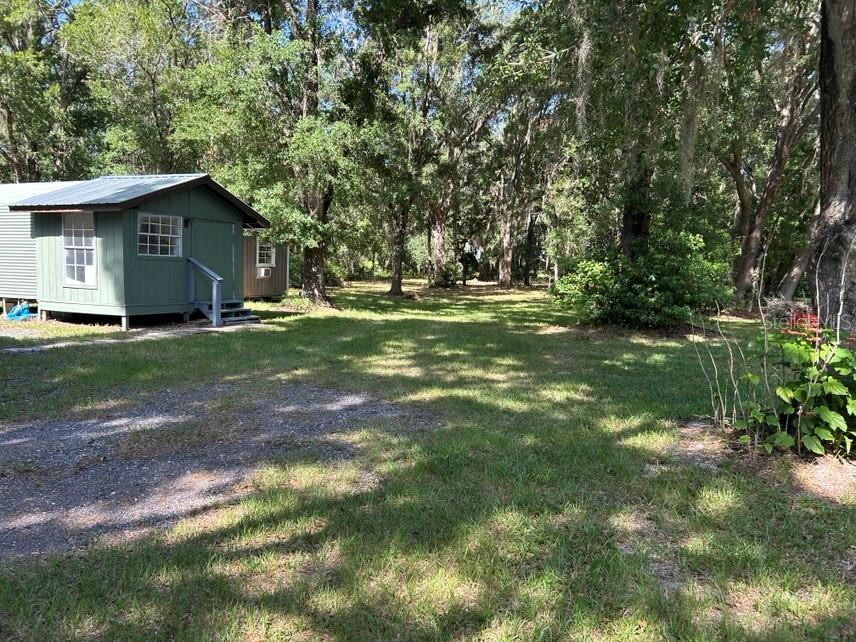 LEE ACRES - Residential