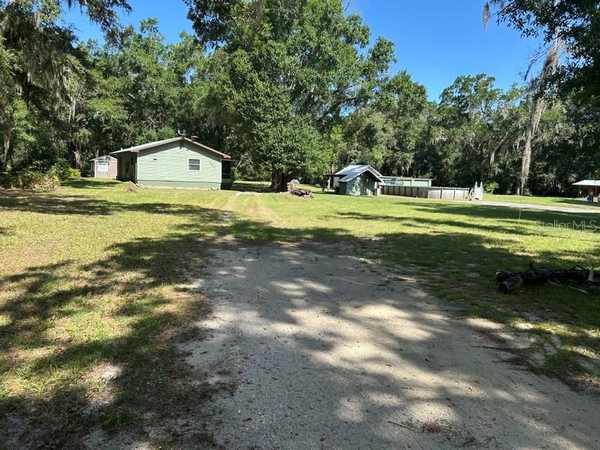 LEE ACRES - Residential