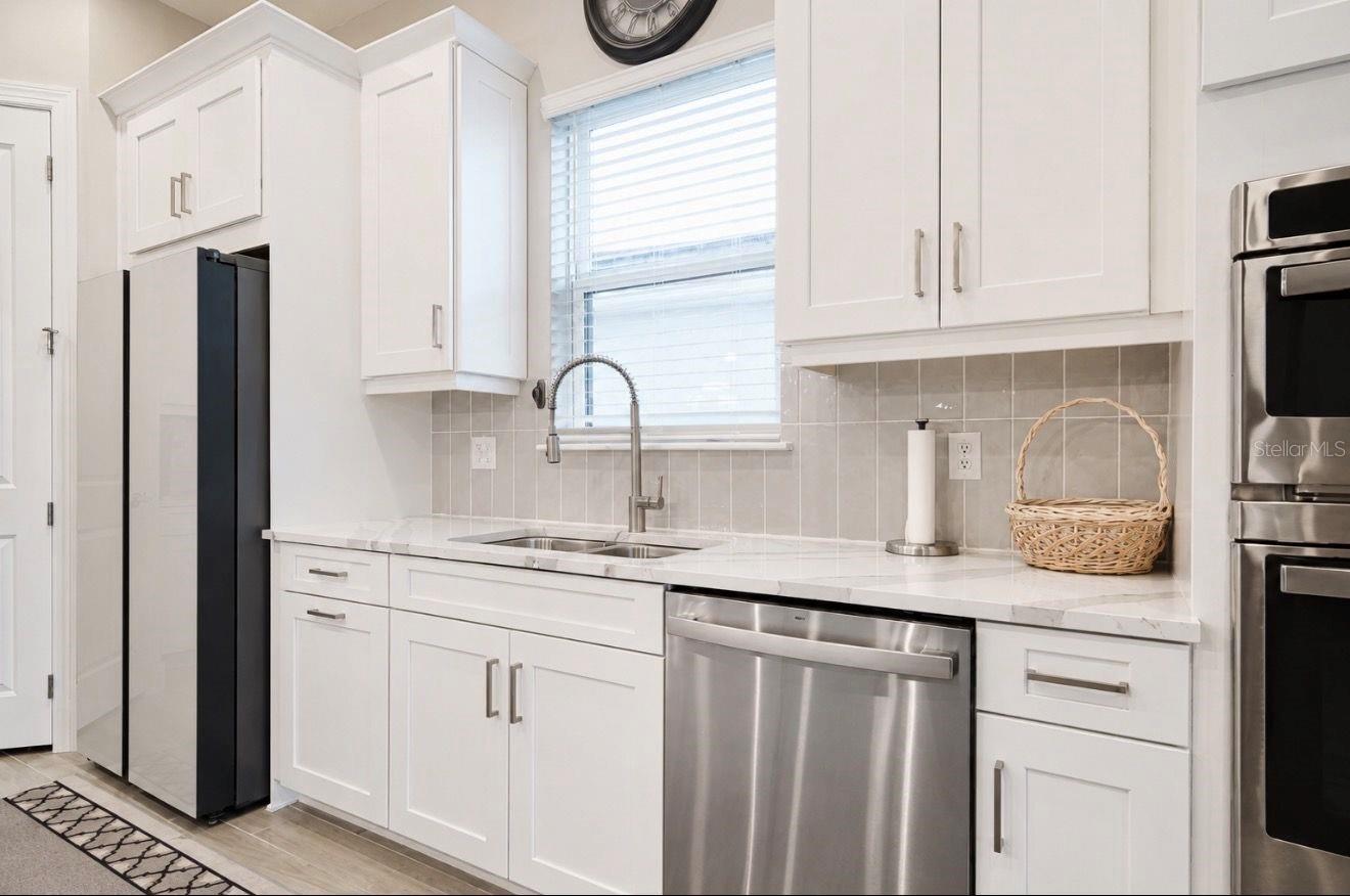 ESPLANADE NORTH AT ARTISAN LAKES SUBPH I - Residential