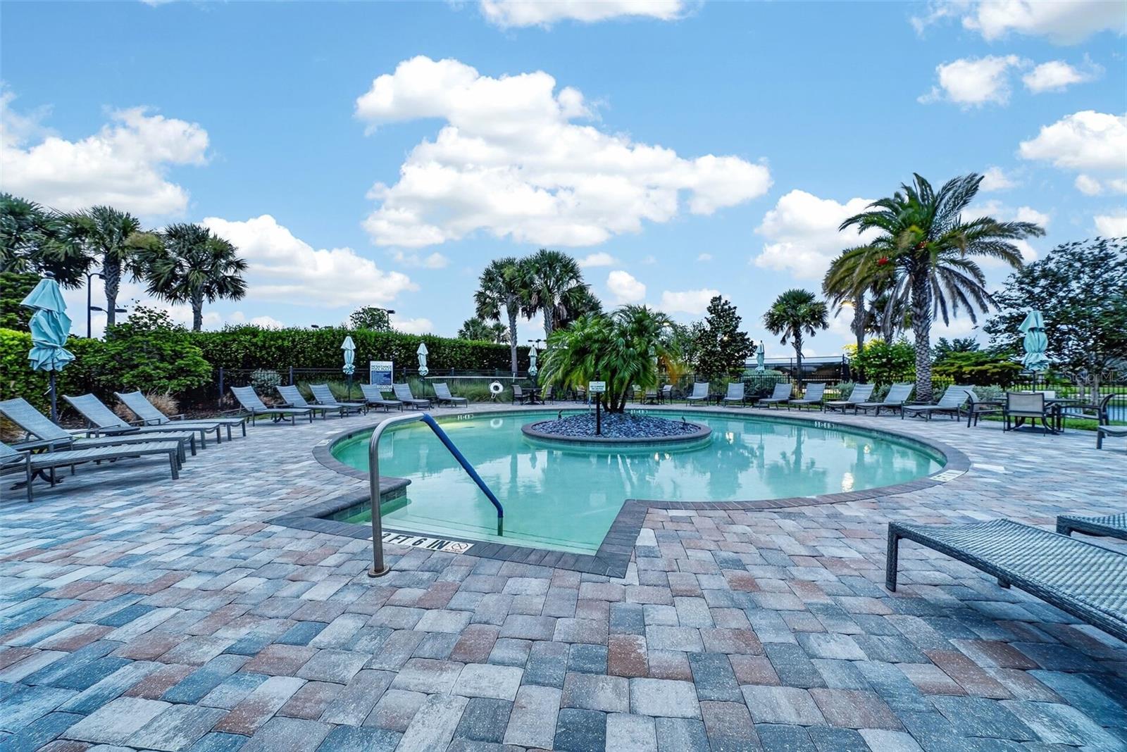 ESPLANADE NORTH AT ARTISAN LAKES SUBPH I - Residential