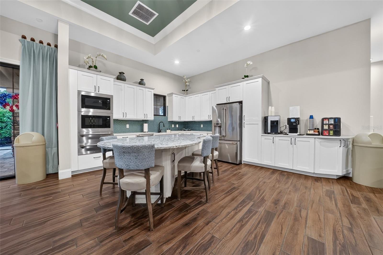 ESPLANADE NORTH AT ARTISAN LAKES SUBPH I - Residential
