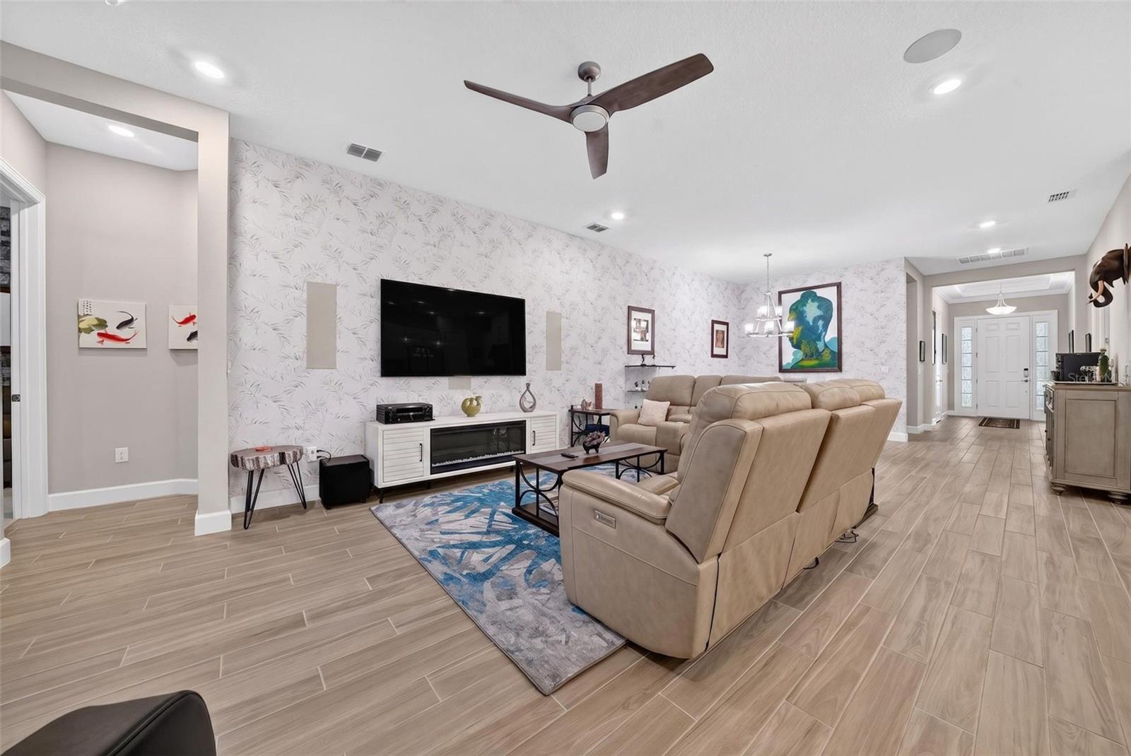 ESPLANADE NORTH AT ARTISAN LAKES SUBPH I - Residential