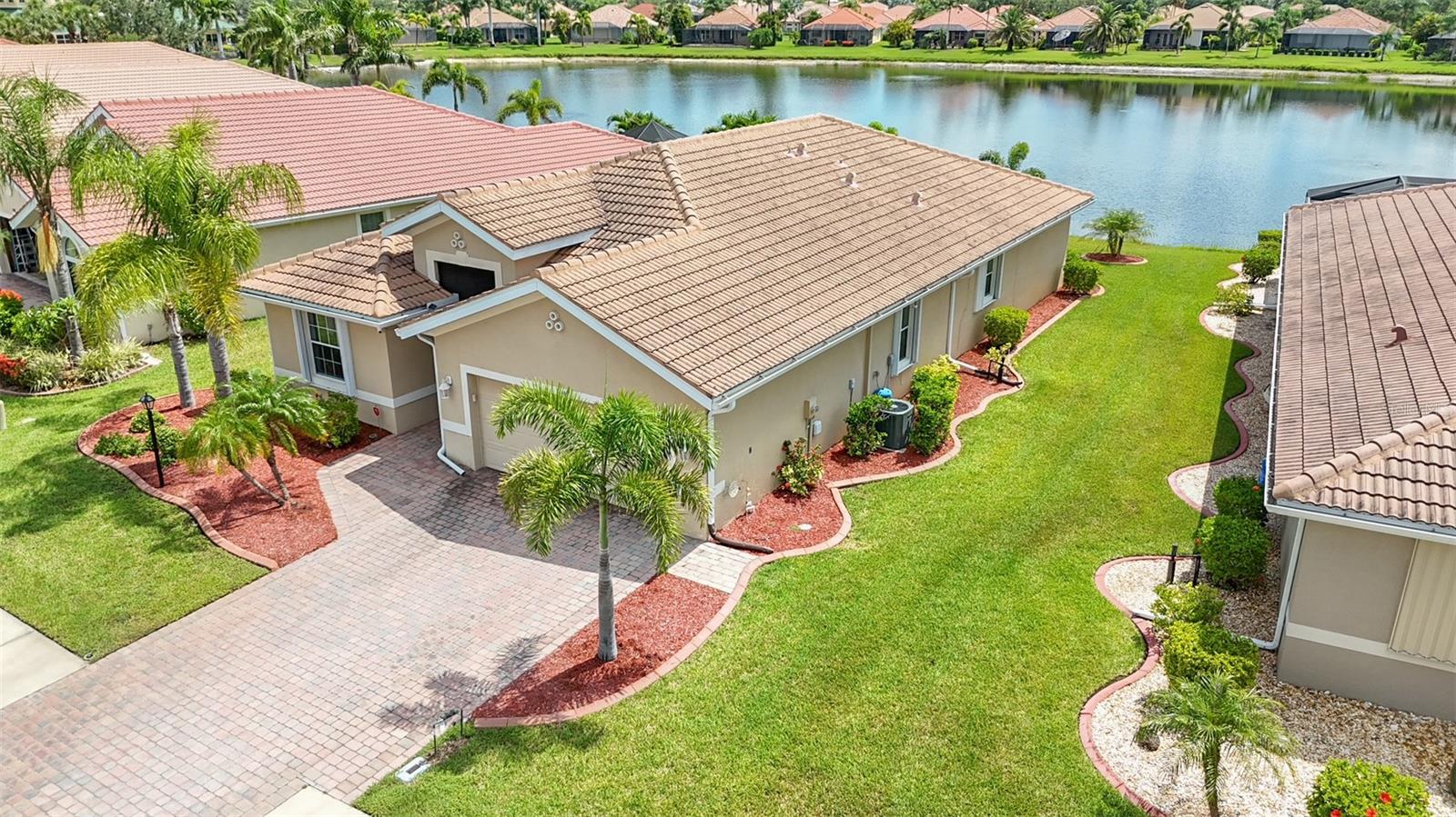 TALON BAY - Residential
