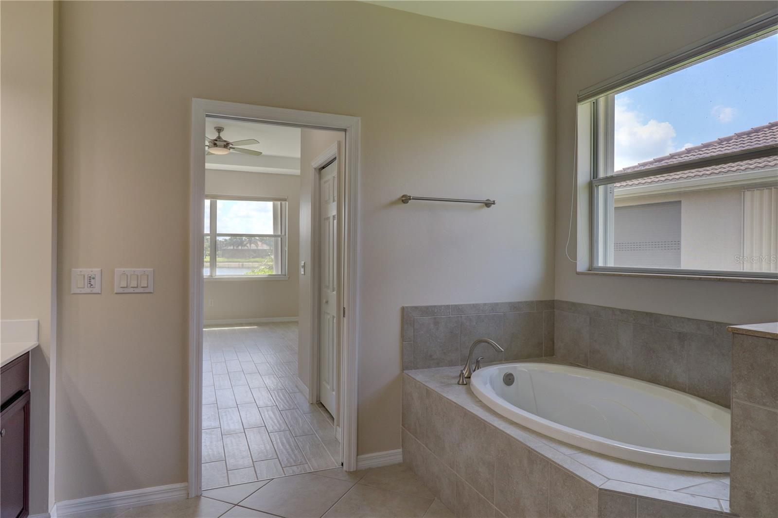 TALON BAY - Residential
