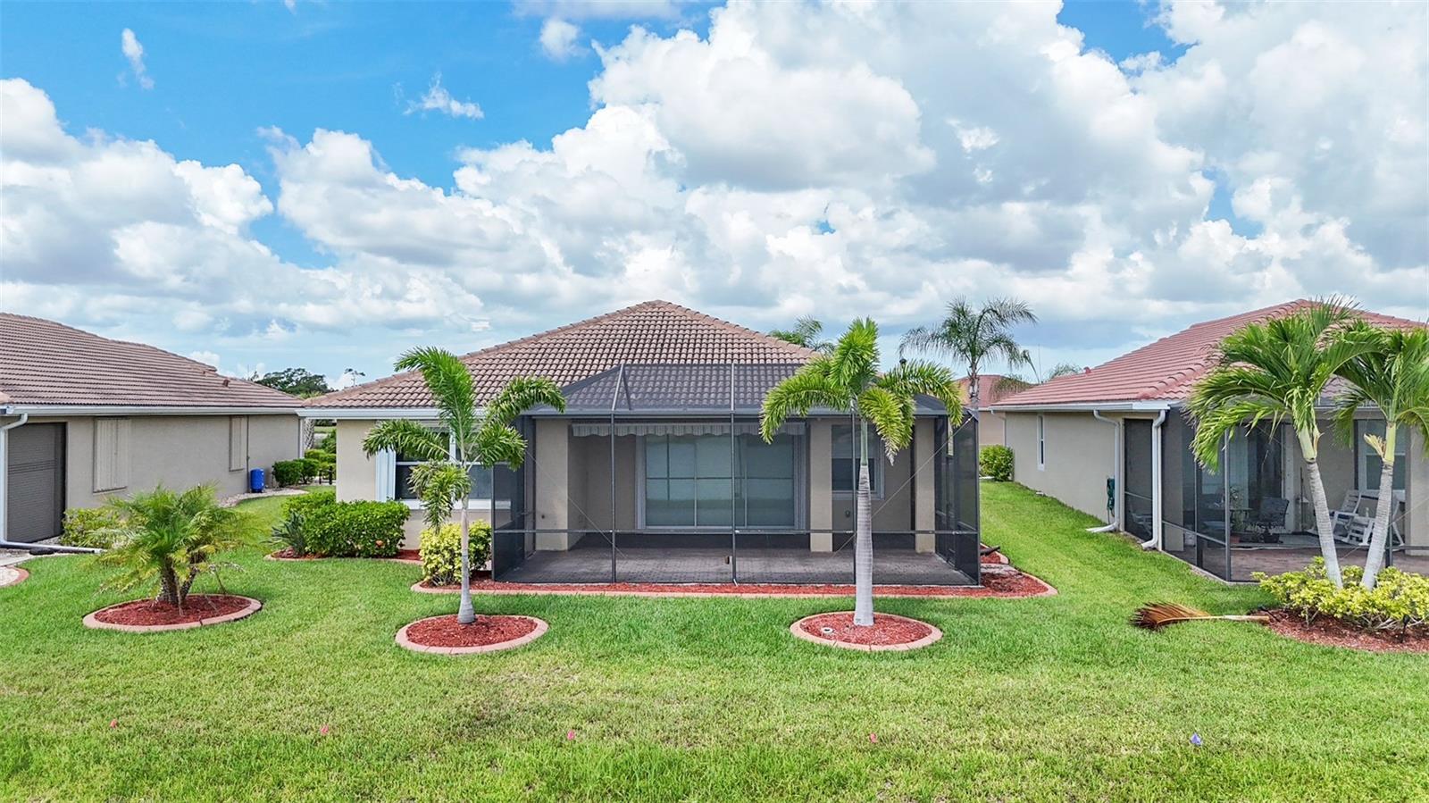 TALON BAY - Residential