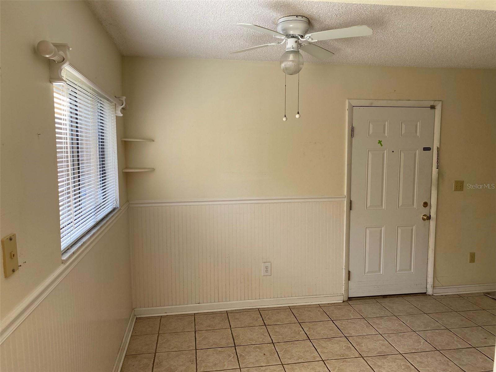 RAINTREE VILLAGE CONDO N - Residential