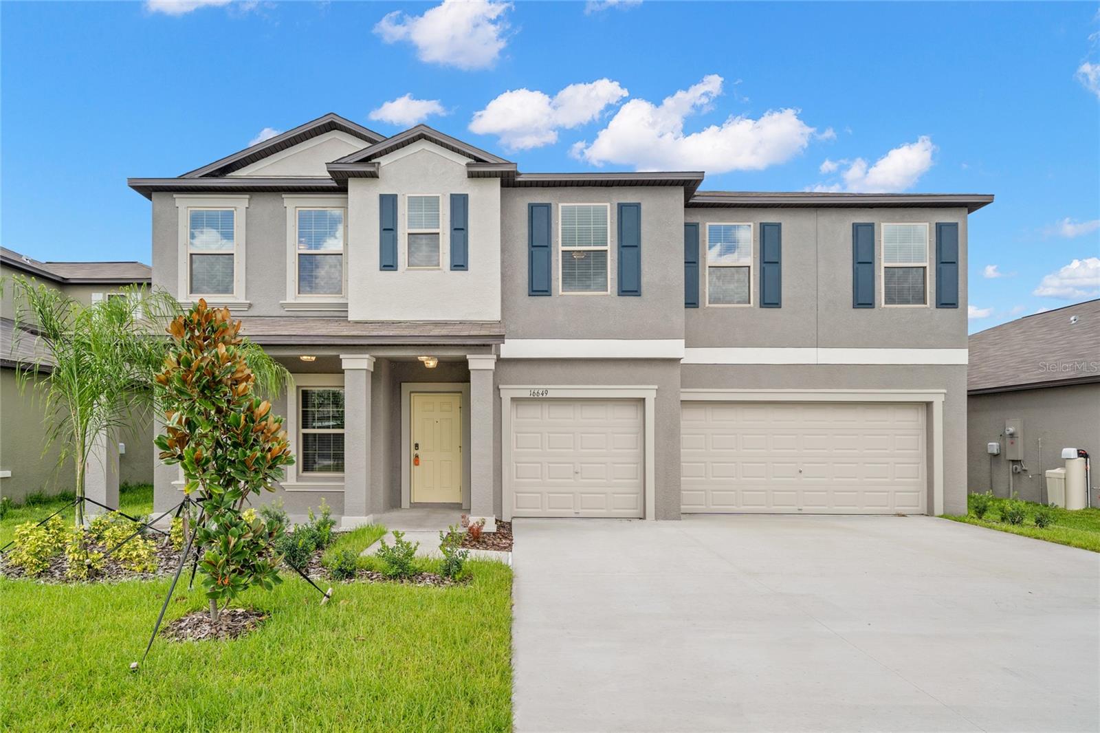 COME RENT THIS LIKE NEW HOME IN CREEK PRESERVE! Lennars largest home offers a well-designed space for family and guests. The first level includes a multipurpose flex room, an open design among the kitchen, cafe and family room and an adjacent bedroom ideal for visitors. Upstairs is a versatile bonus room and the remaining four bedrooms, including a spacious owners suite with a private full-sized bathroom and oversized walk-in closet. Nestled in the gorgeous city of Wimauma, FL, Creek Preserve is a masterplan community that offers new single-family homes and easy access to the Tampa Metropolitan area. The community is surrounded by local restaurants and shopping centers, such as Publix, Wawa and a convention center, and is in close proximity to the Gulf of Mexico and top-rated sandy beaches. Plus, community residents have access to a variety of fun amenities, such as a basketball court, clubhouse, playground and so much more.
