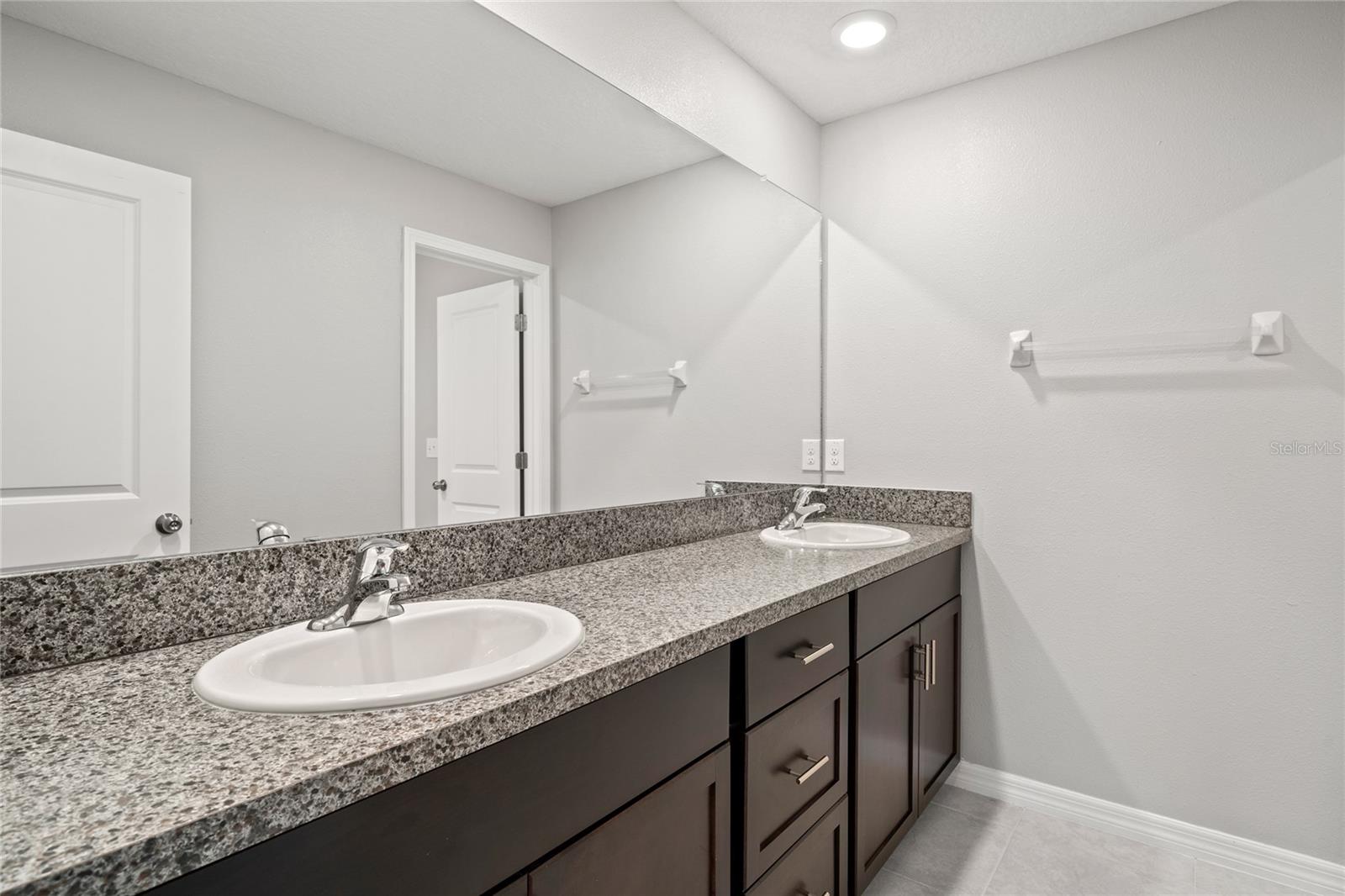 CREEK PRESERVE PH 2 3 & 4 - Residential Lease