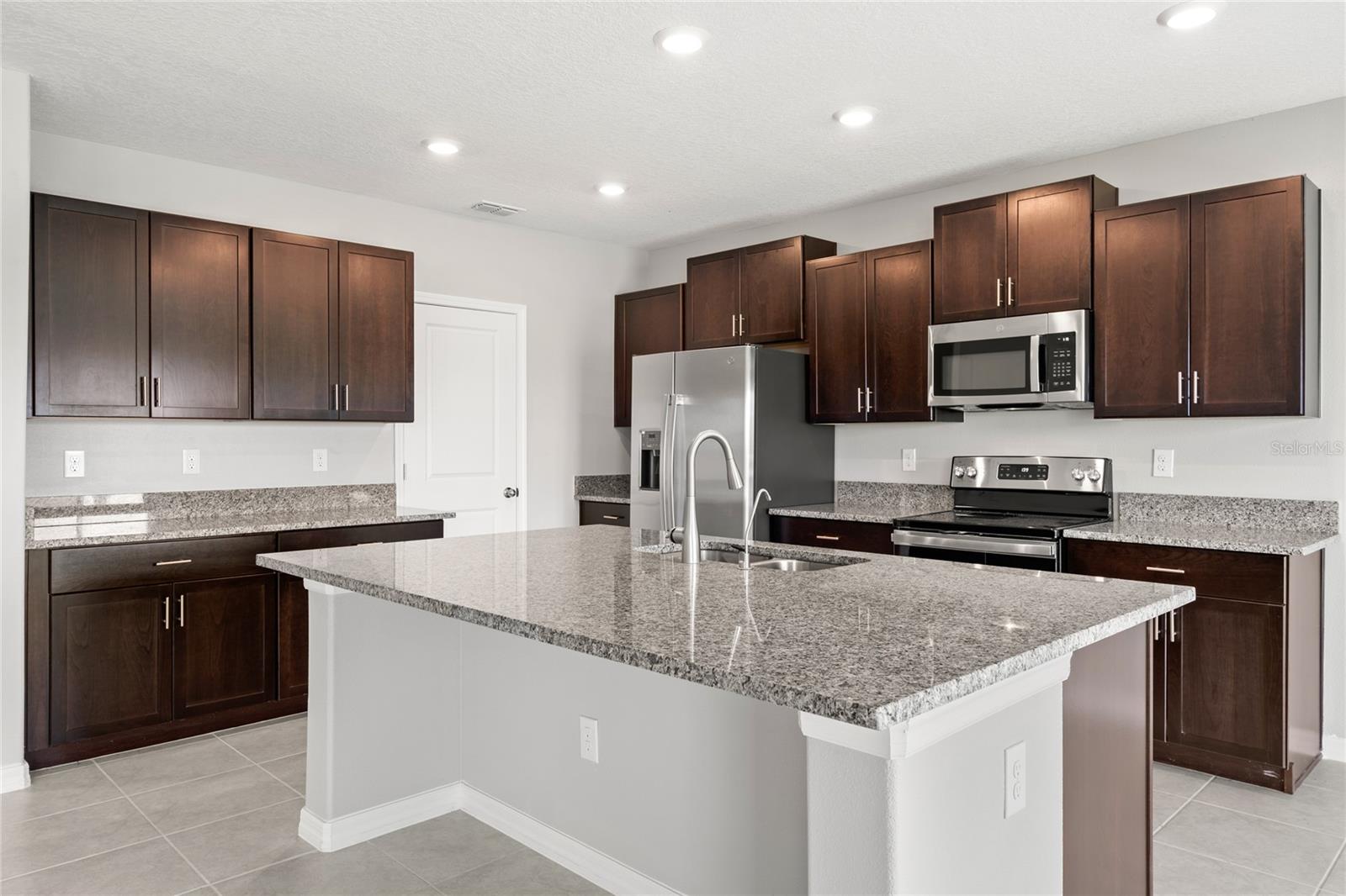 CREEK PRESERVE PH 2 3 & 4 - Residential Lease