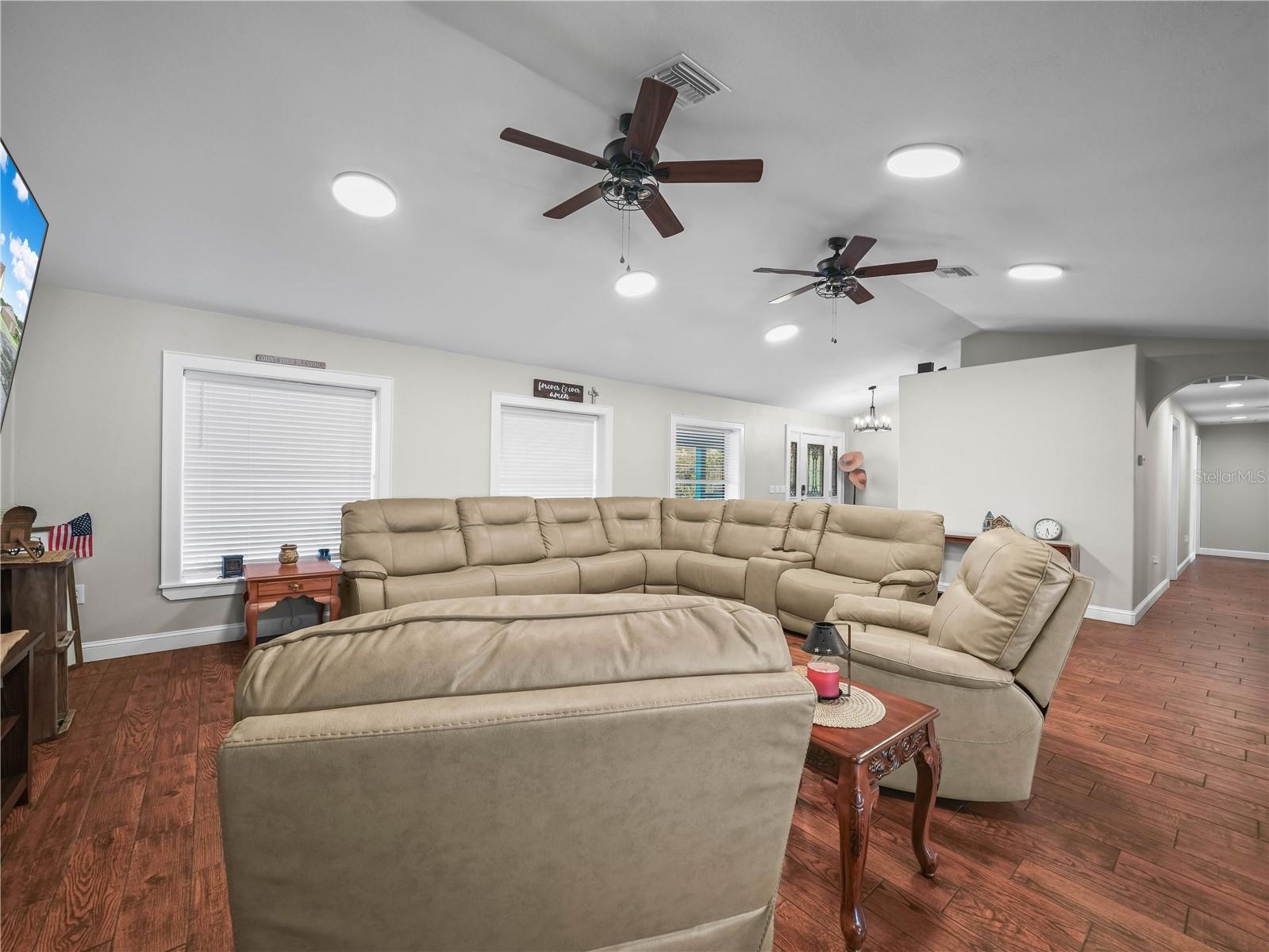 LAKEWOOD ACRES - Residential