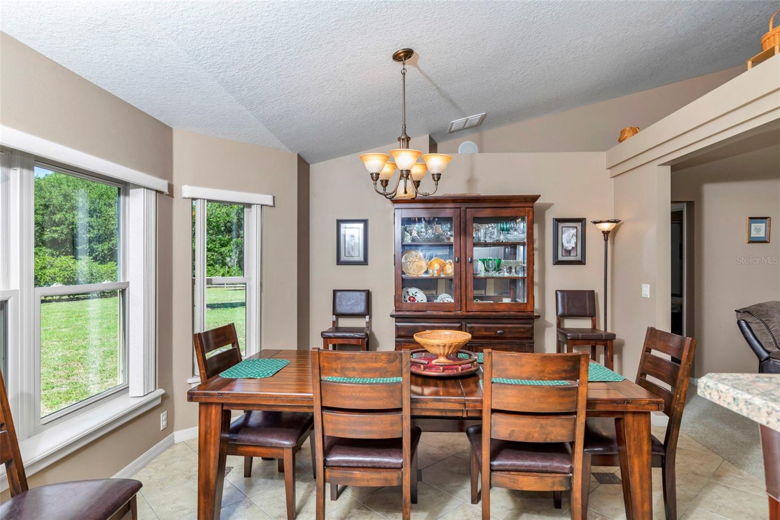 NO SUBDIVISION NAME - Residential